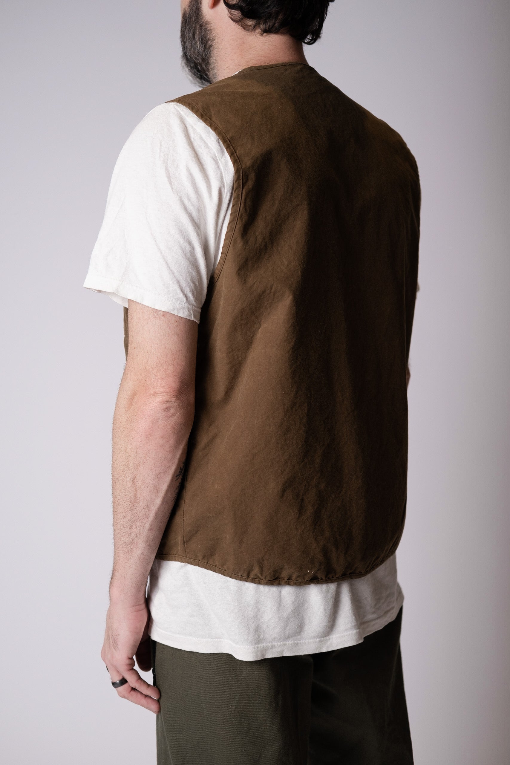 HANGOUT GILET - WAX SAND