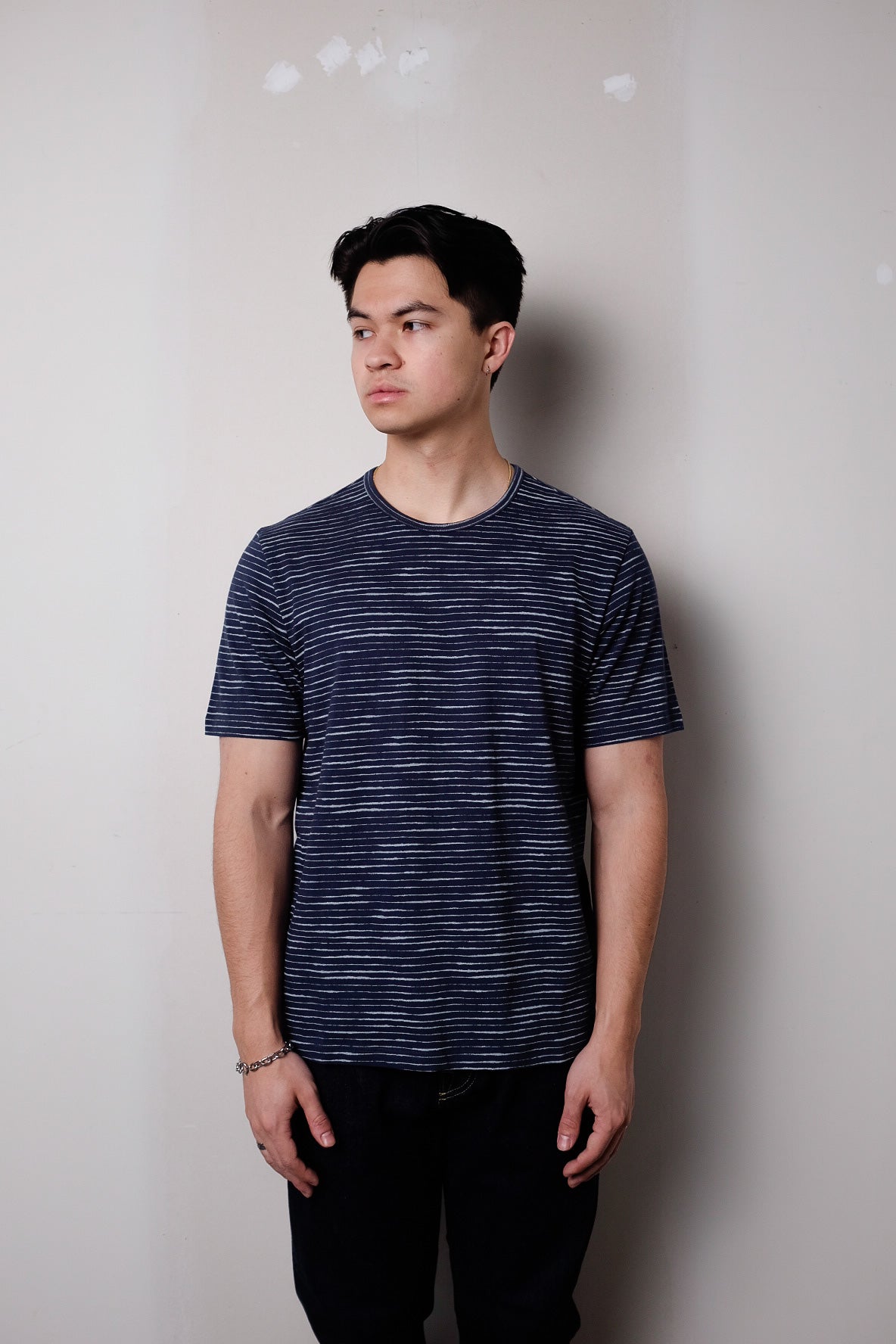 FREQUENCY STRIPE TEE - MIDNIGHT