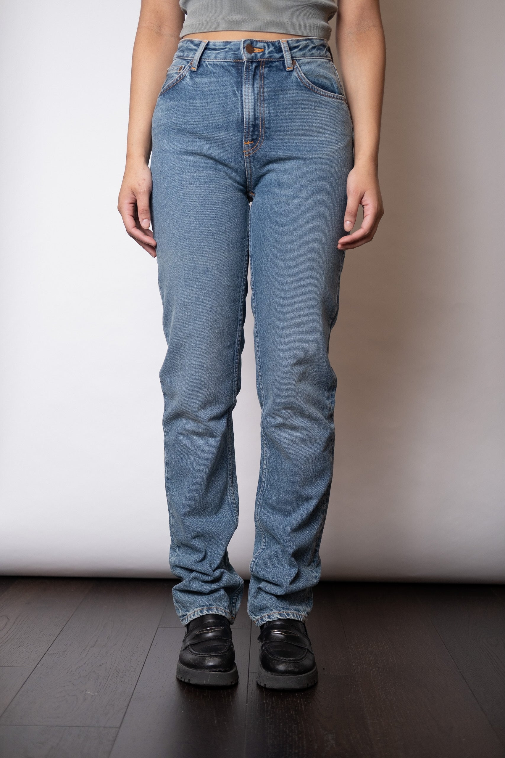 LOFTY LO - LIGHT STONE