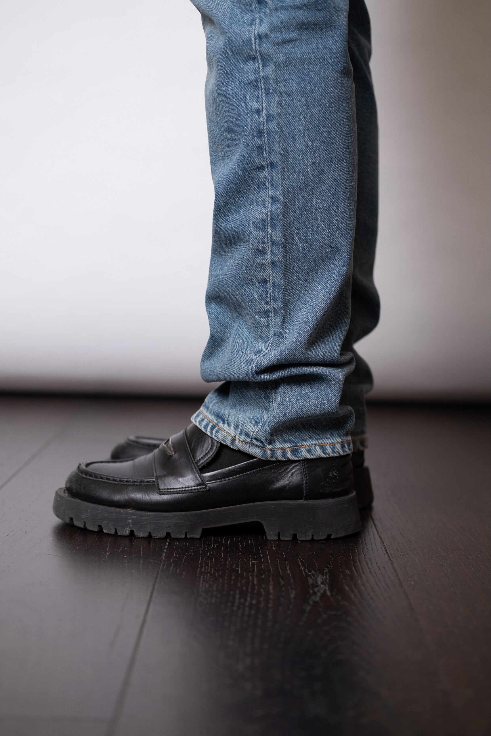 LOFTY LO - LIGHT STONE