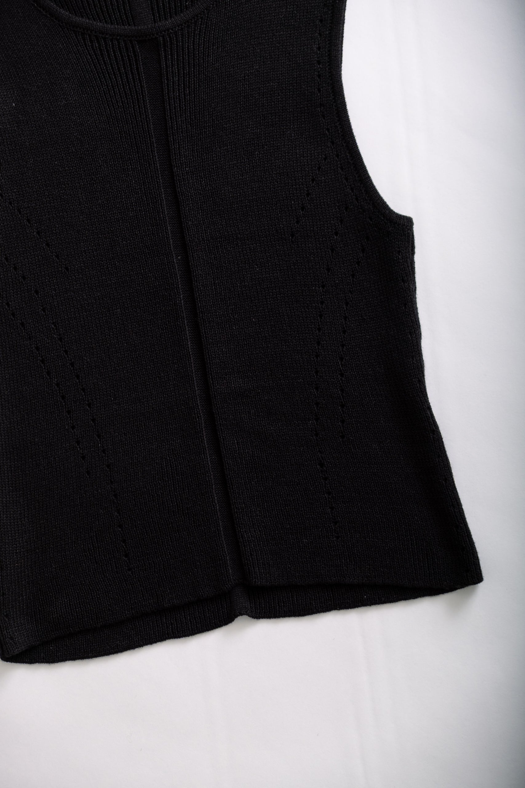 HIGH GUAGE COMPACT TOP - BLACK