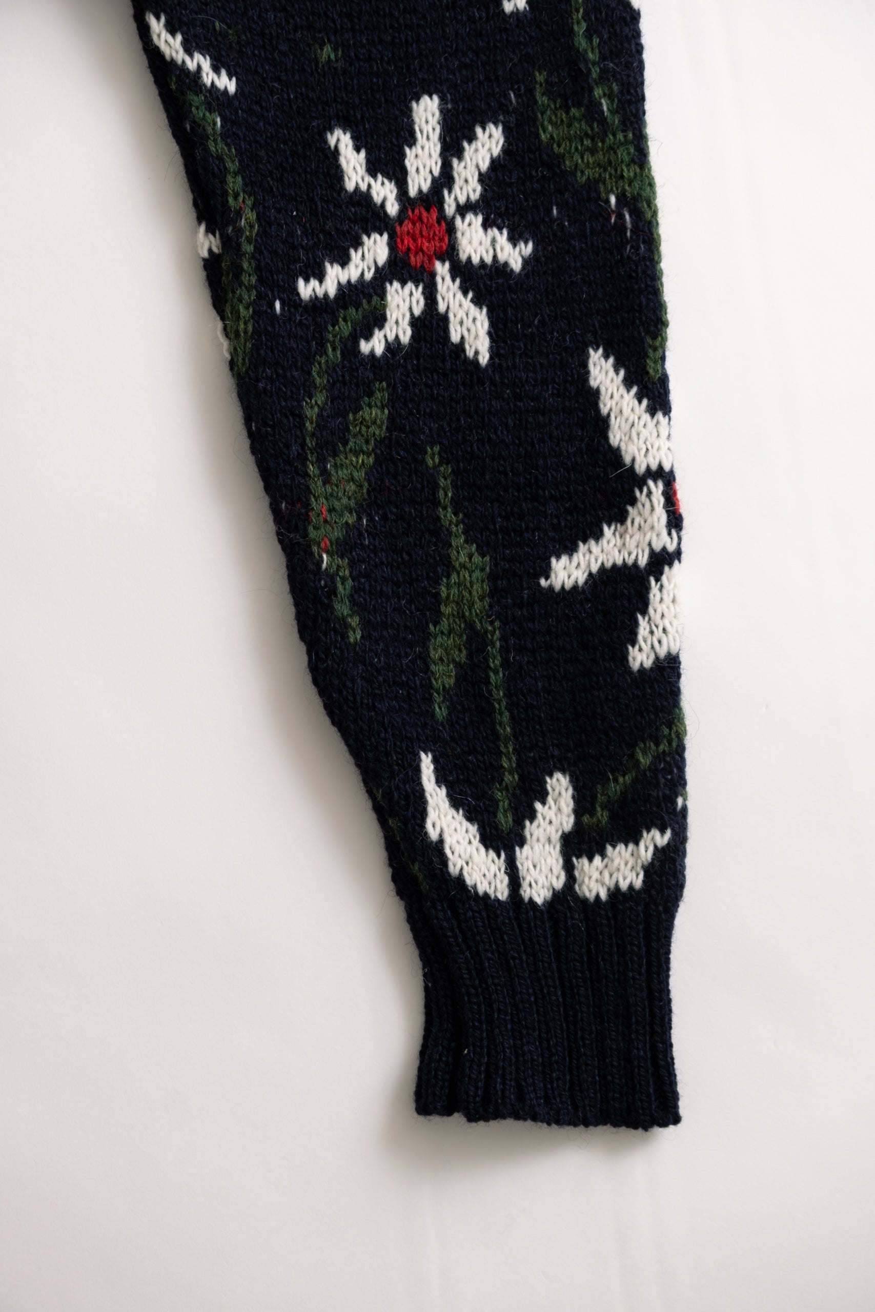 FLOWER CARDIGAN - NAVY