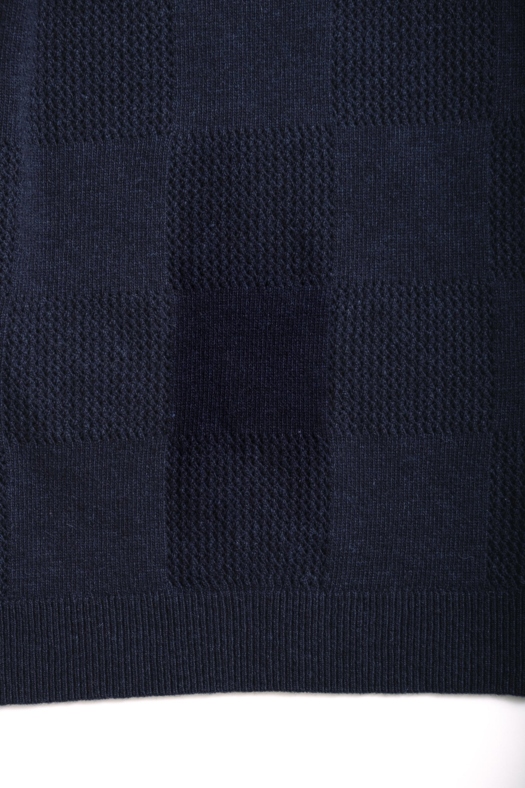 CHECKMATE SWEATER - NAVY