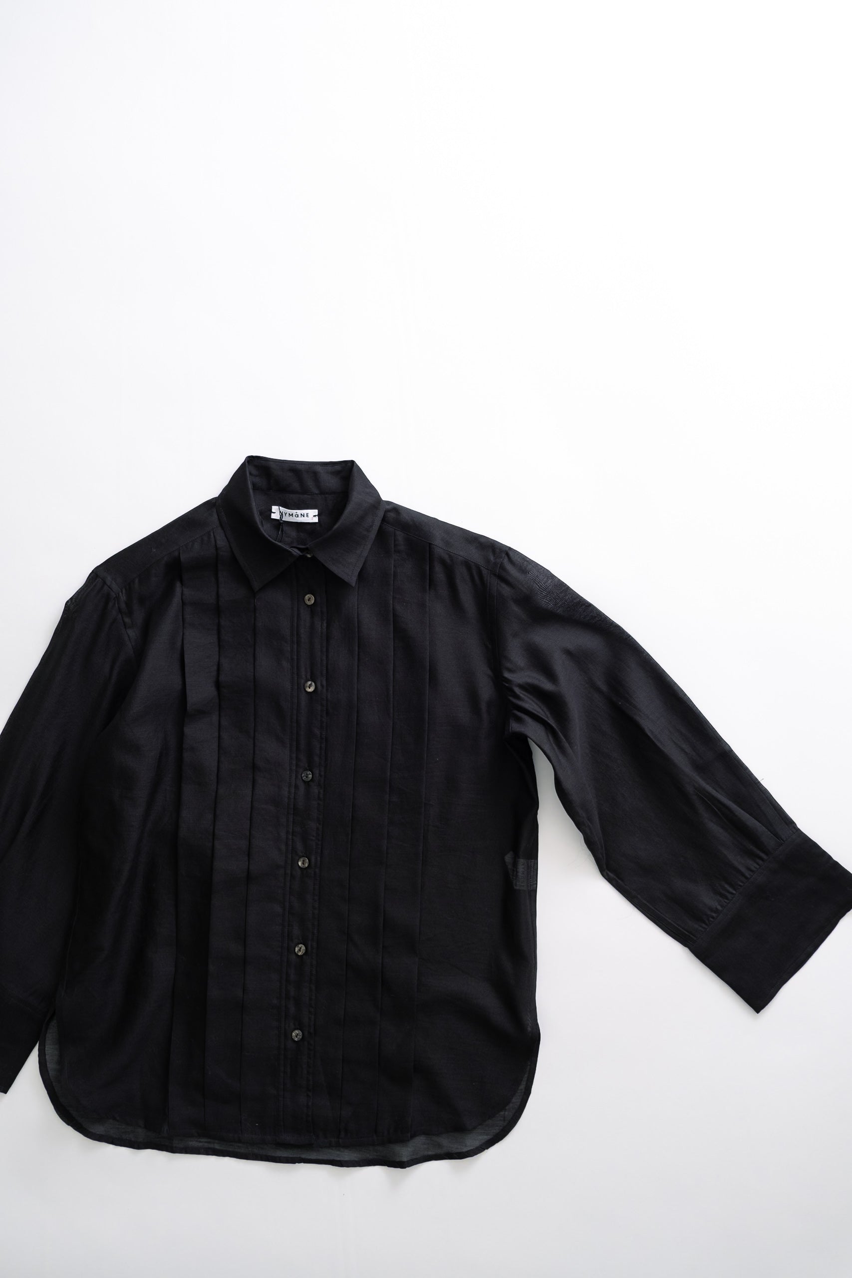 PLEATED HUTTON - BLACK