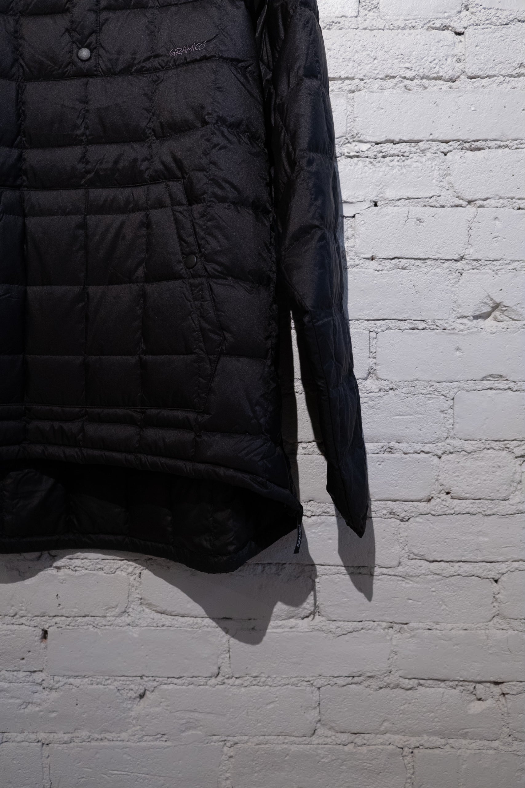 DOWN PULLOVER JACKET