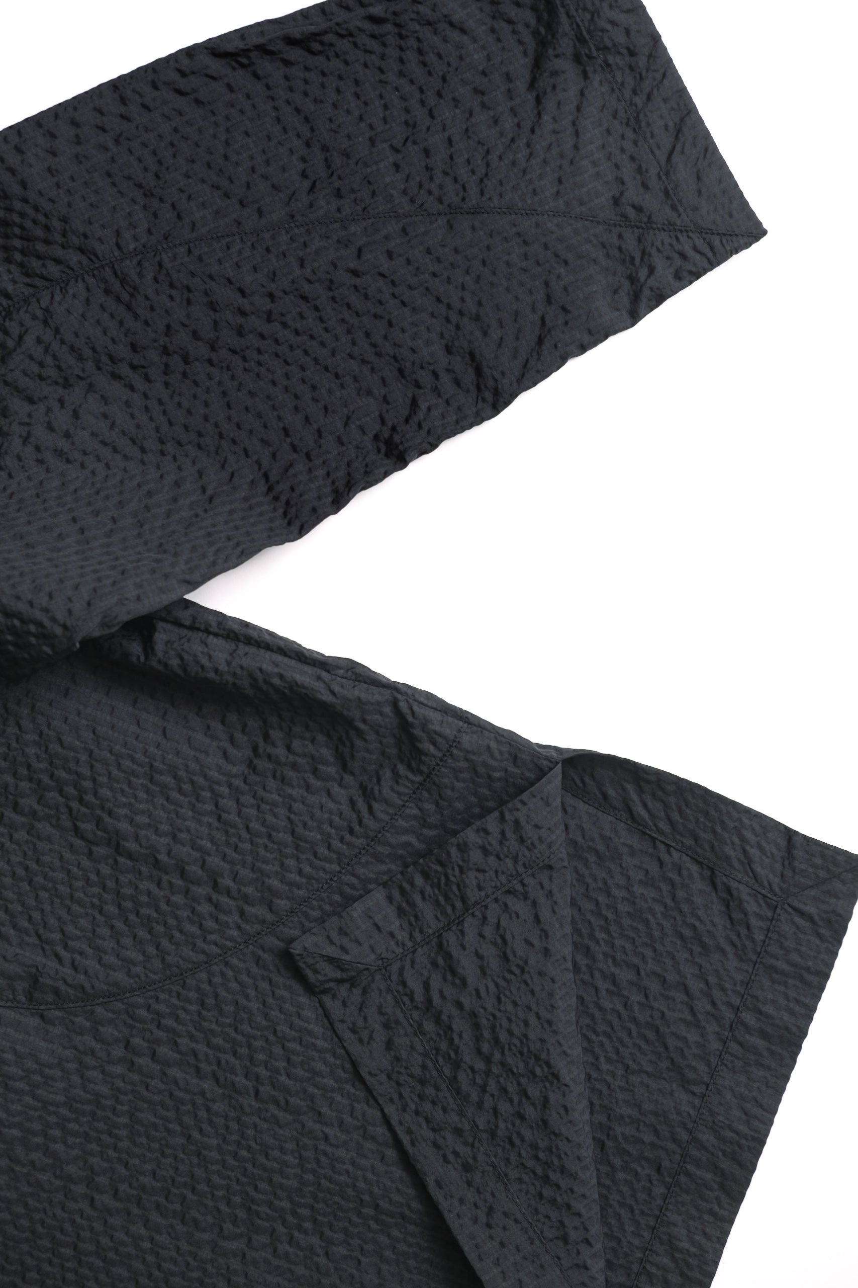 OMIT TOP - JET BLACK