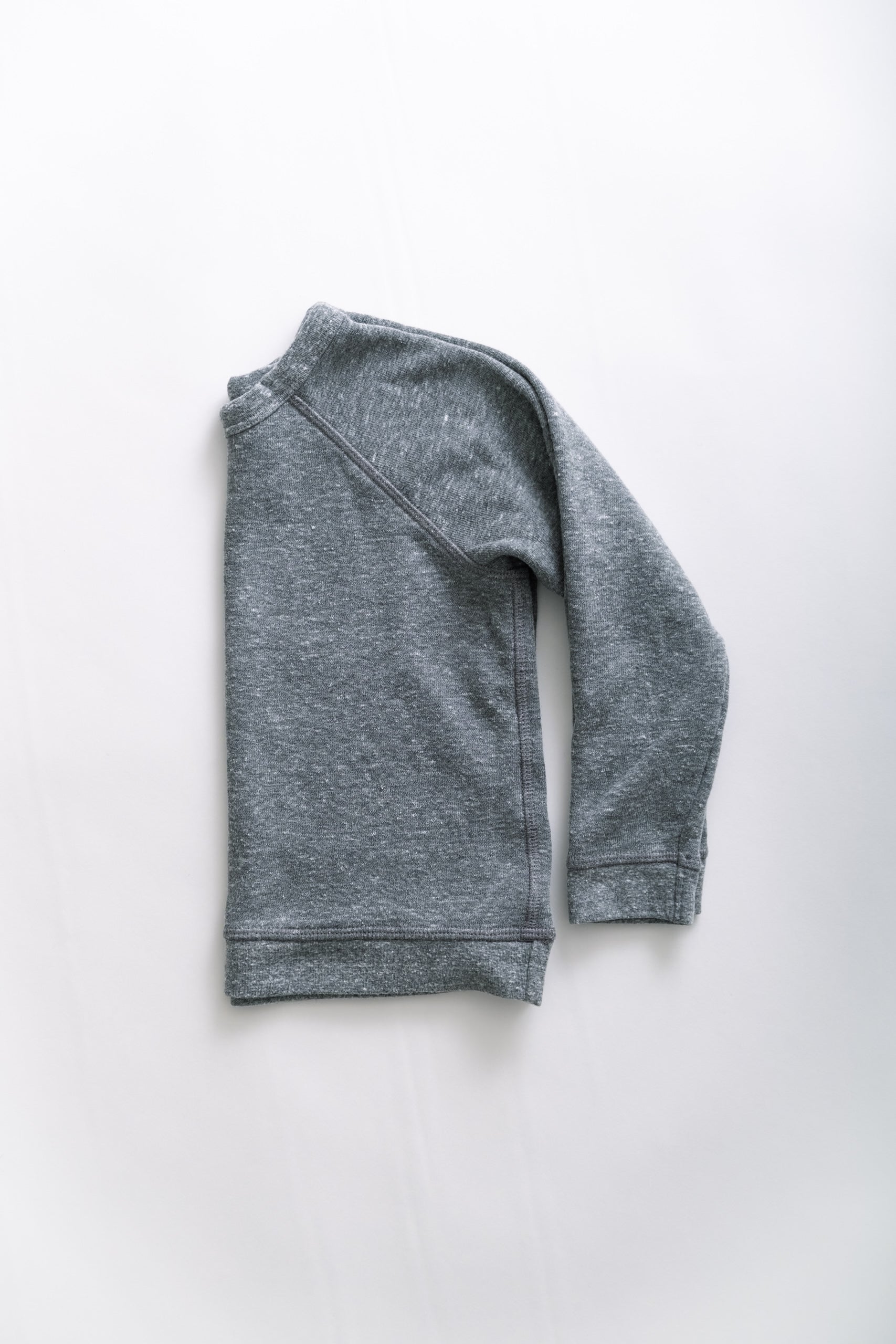 THE KIDS SWEATSHIRT