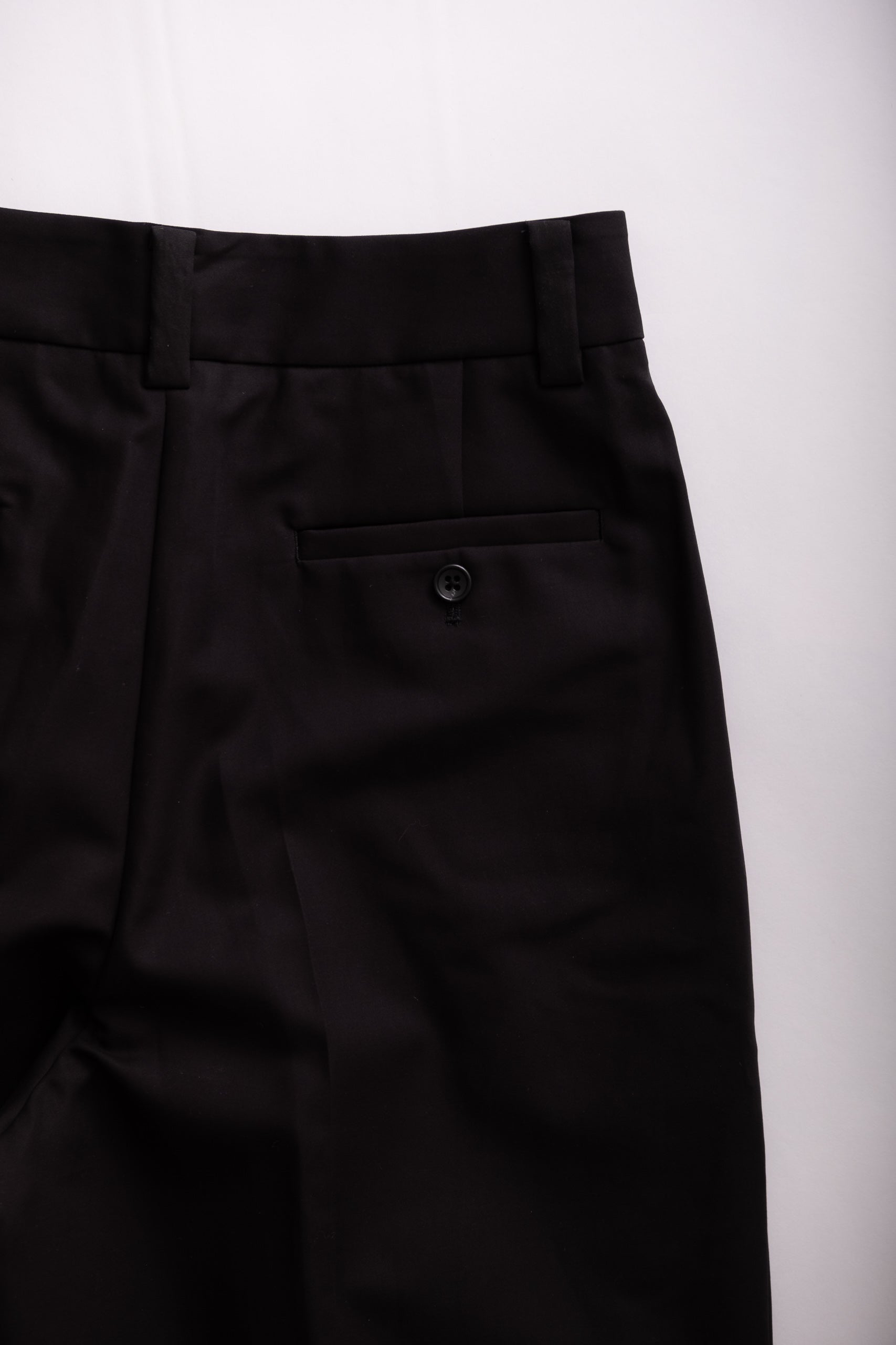 PORT 2F - BLACK