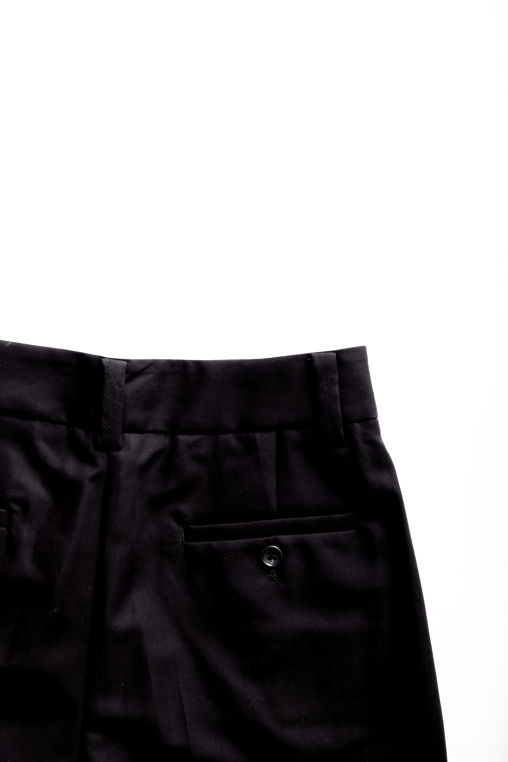 PORT 2F - BLACK