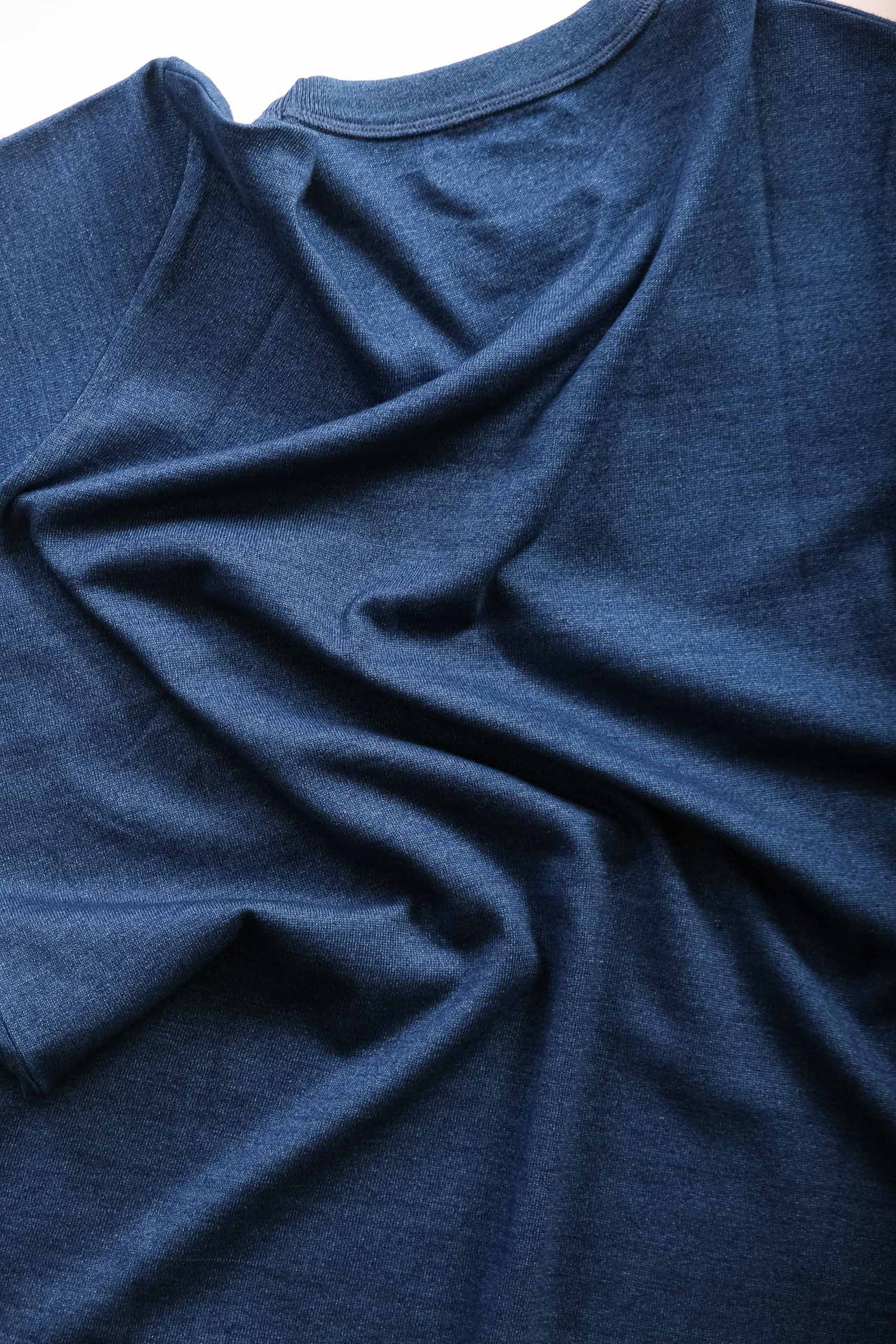 TEE 03