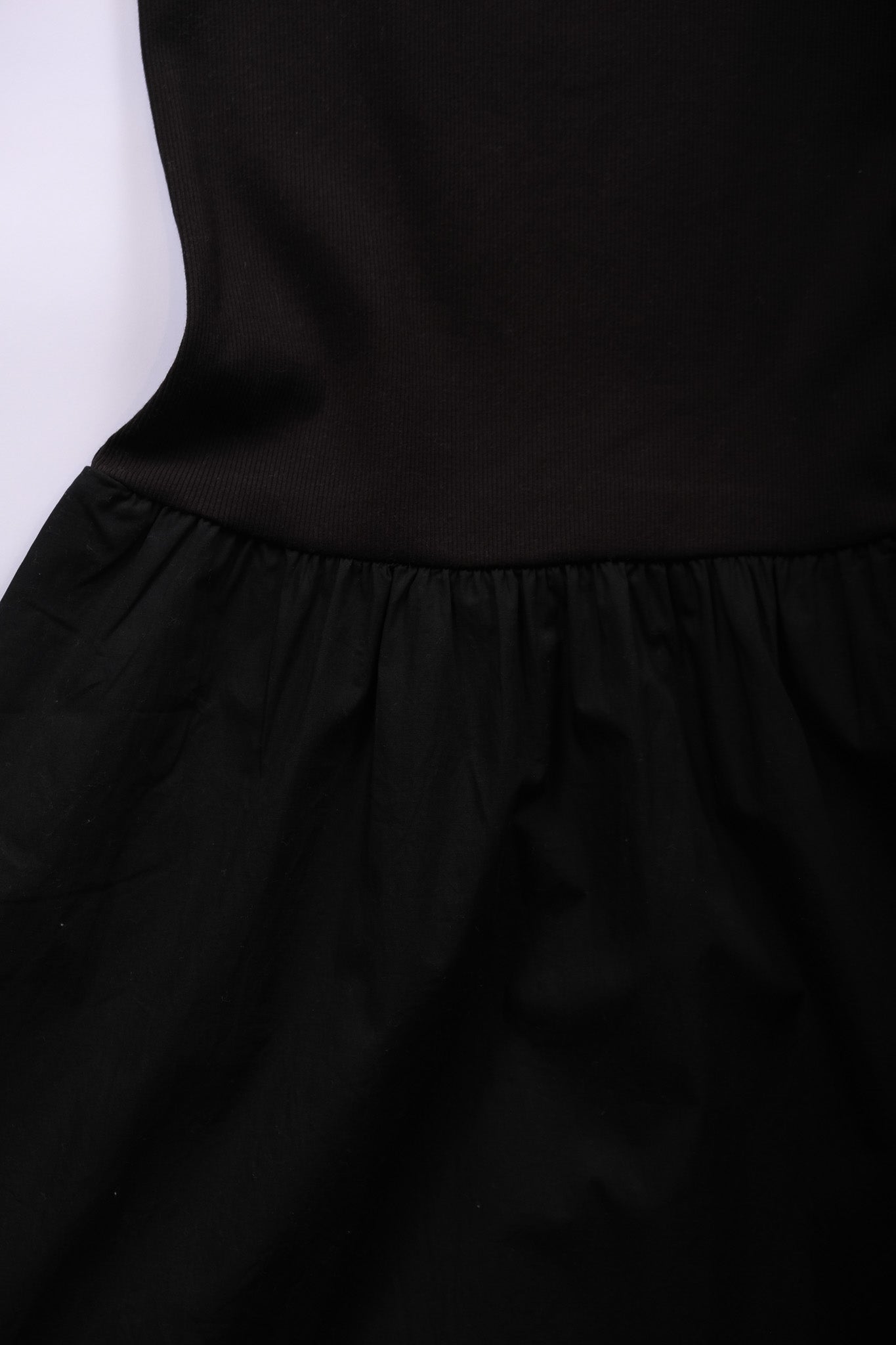 FABIOLA - TRUE BLACK