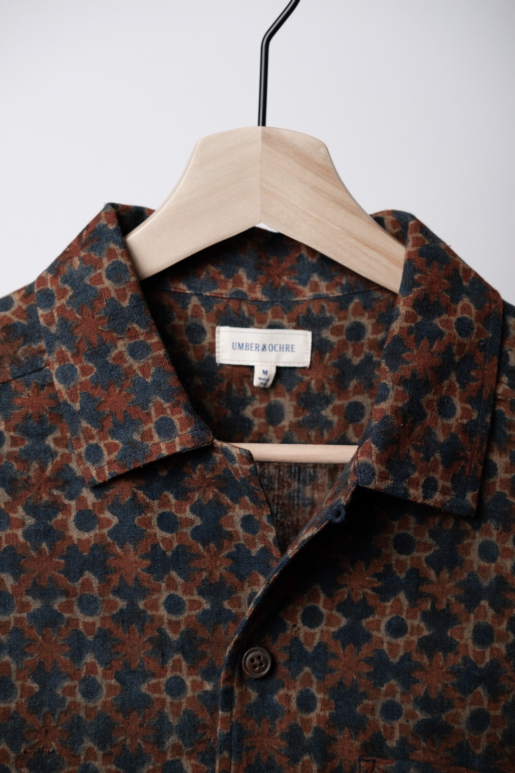 KHUSHI CAMP SHIRT - RUST FLORAL BLOCK