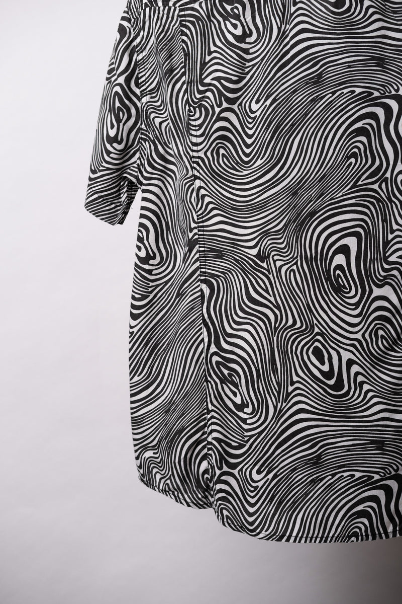 CONTOURS SS - BLACK