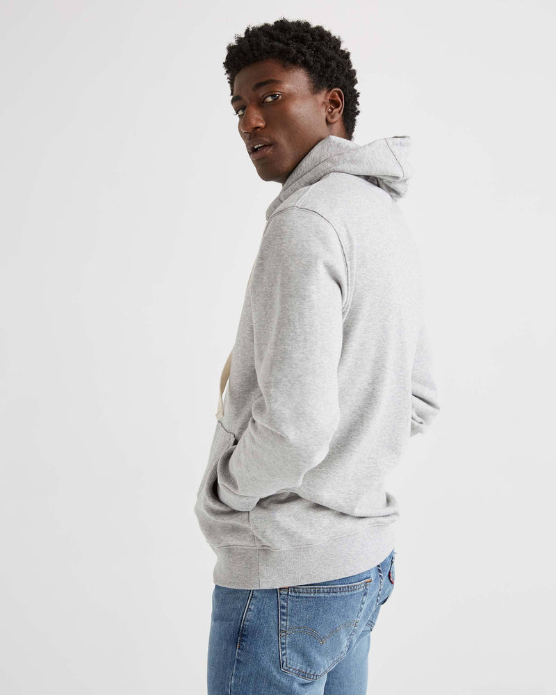 PULLOVER HOODIE