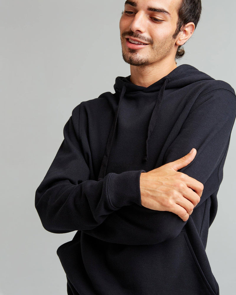 PULLOVER HOODIE