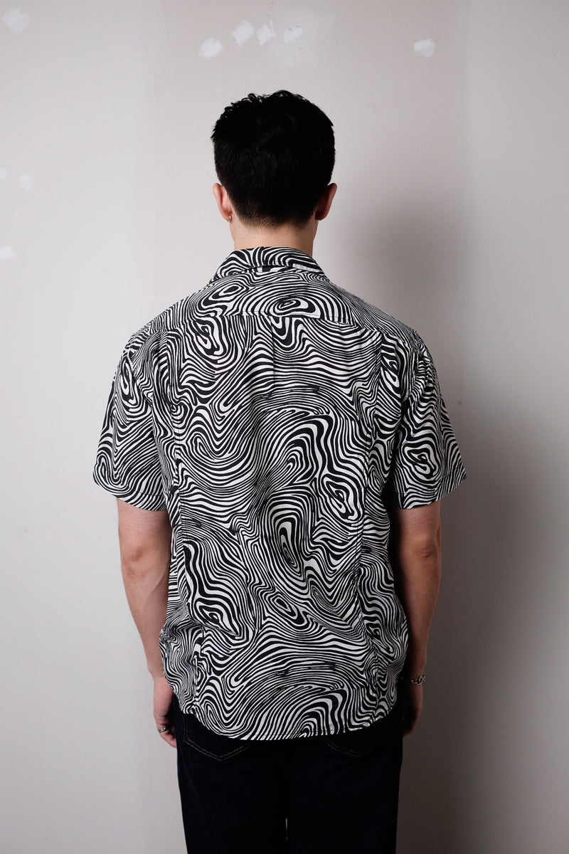 CONTOURS SS - BLACK