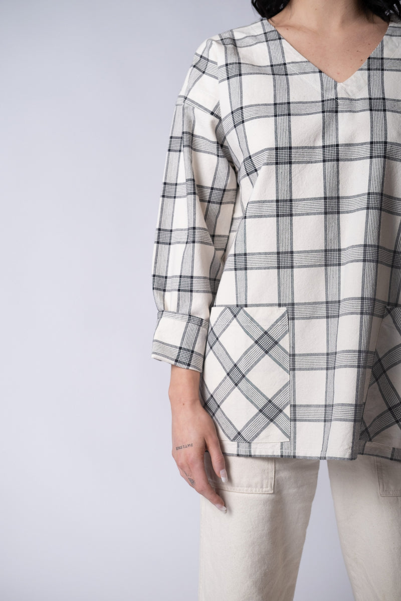 W-I NURSE SMOCK
