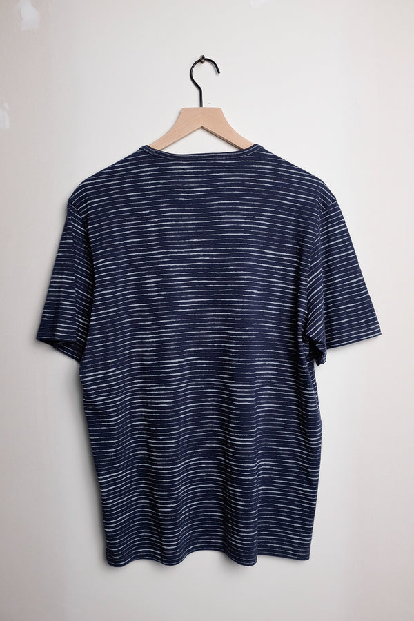 FREQUENCY STRIPE TEE - MIDNIGHT