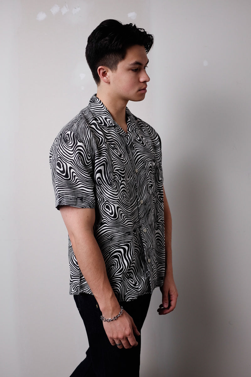 CONTOURS SS - BLACK
